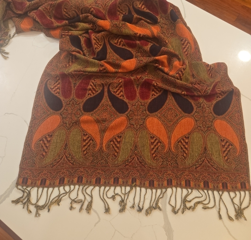 Cashmere Silk Pashmina Fringe Oversized Paisely Burgungdy Brown Scarf Shawl
